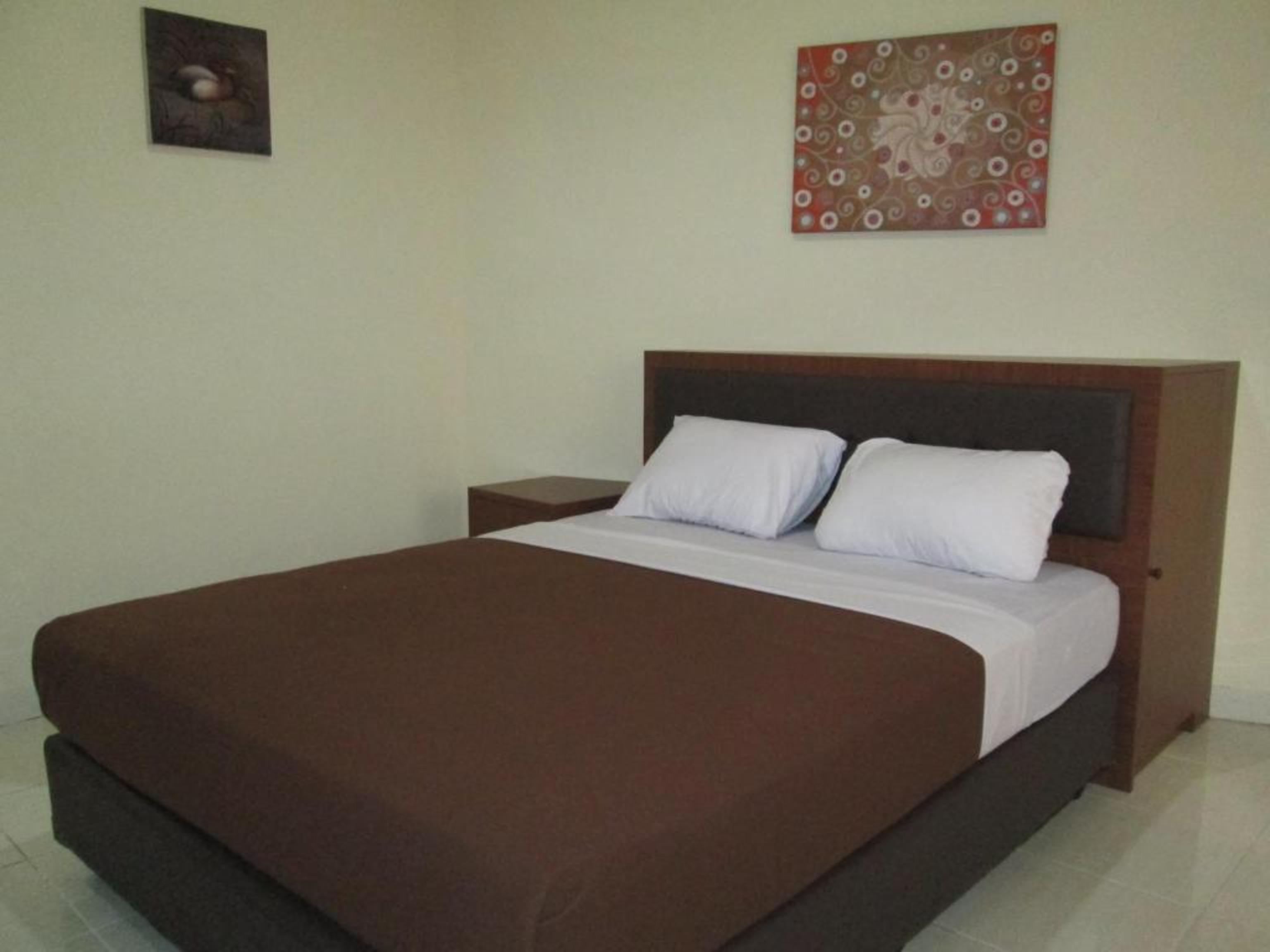 Rumah Anda Guest House By Zuzu Bandung Exterior foto