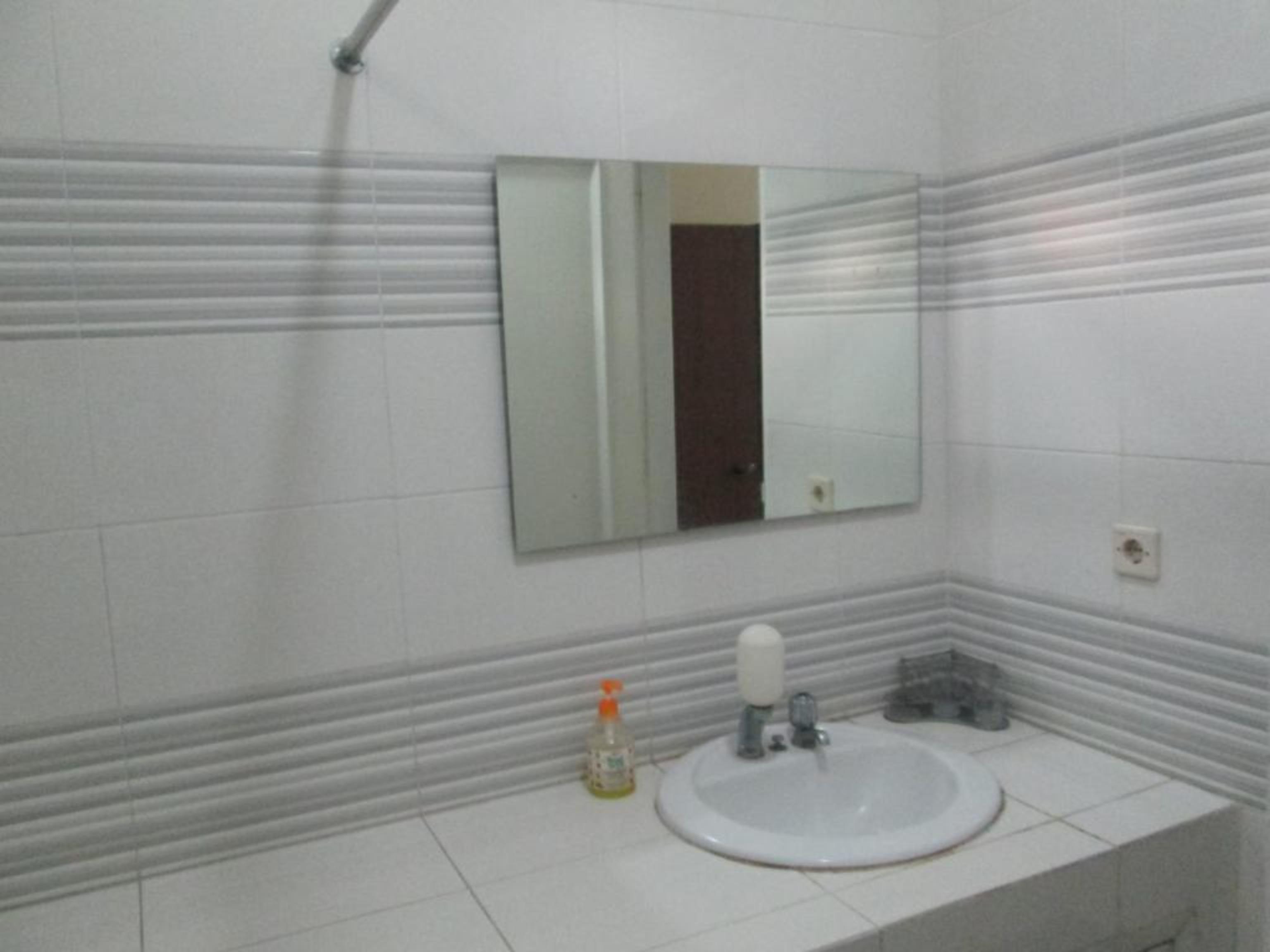 Rumah Anda Guest House By Zuzu Bandung Exterior foto